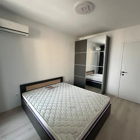 Lovely Stylish Brand New Flat *