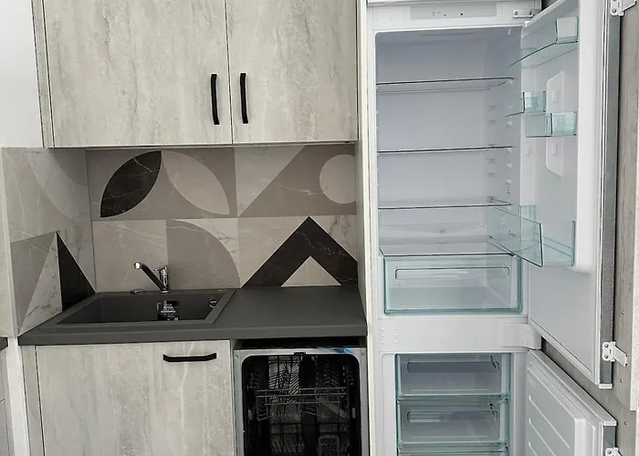 Lovely Stylish Brand New Flat Lejlighed